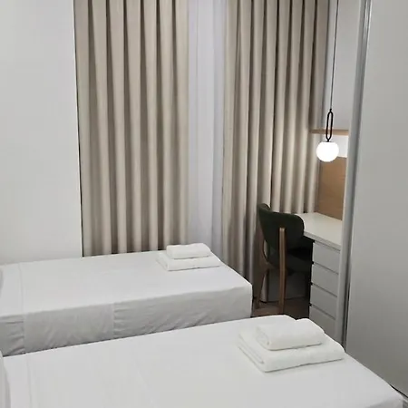 Appartement New Modern At Relux - Free Garage Tirana