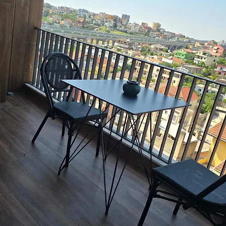 Appartement New Modern At Relux - Free Garage Tirana